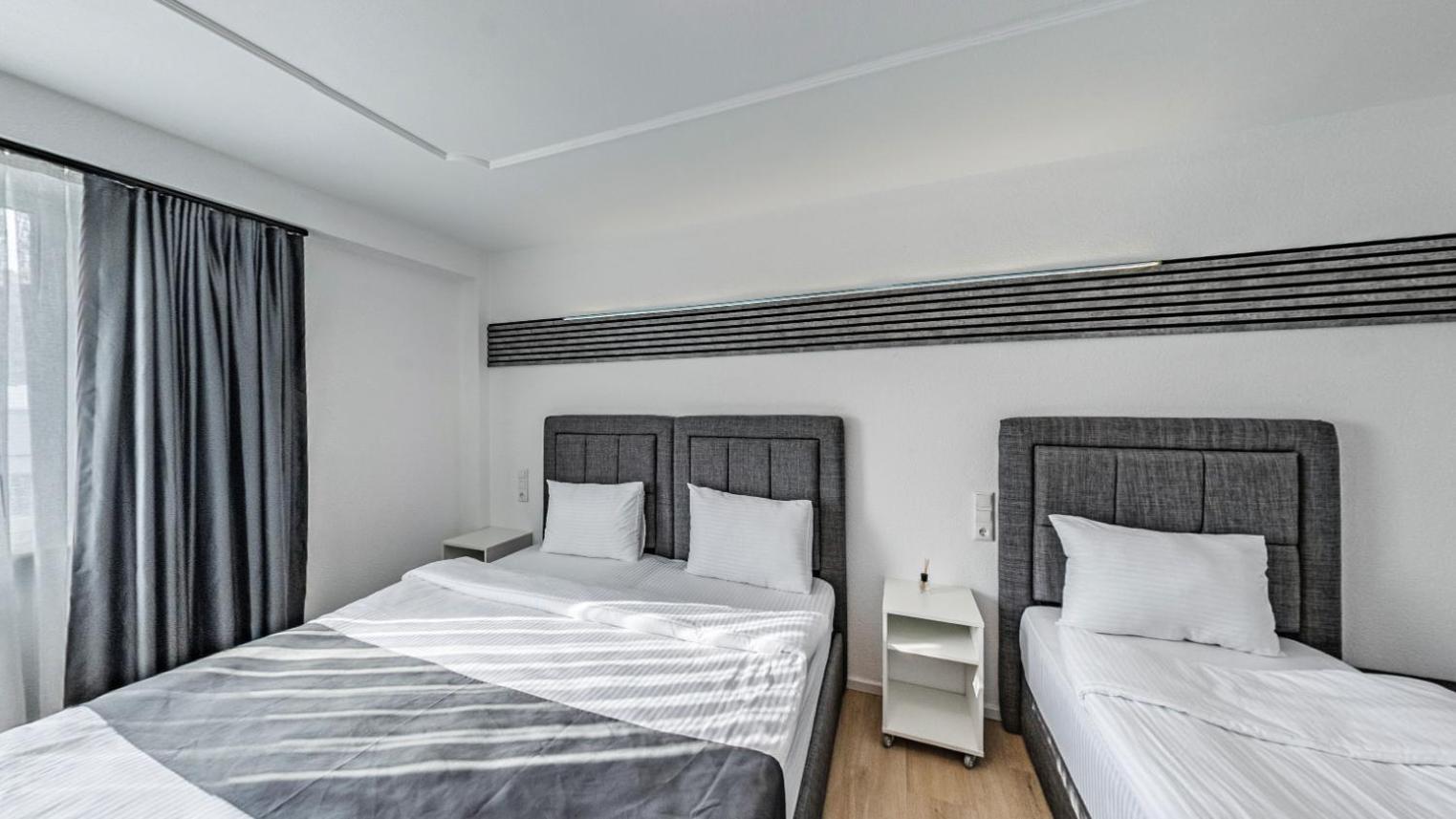 Dido Diamond Hotel Дитценбах Экстерьер фото