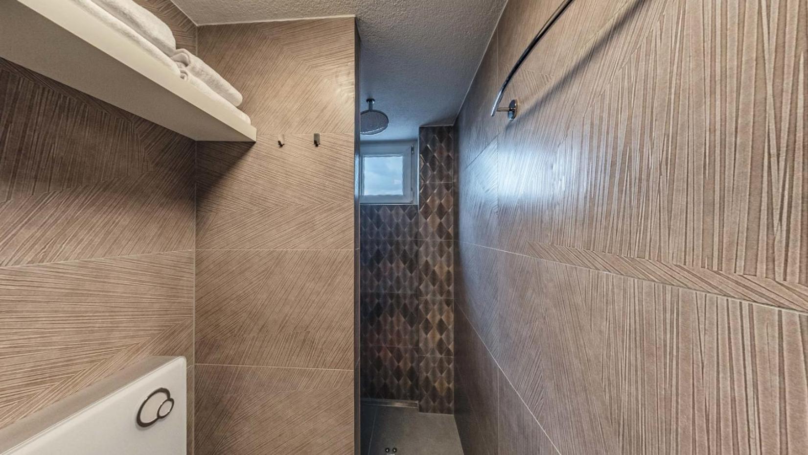 Dido Diamond Hotel Дитценбах Экстерьер фото