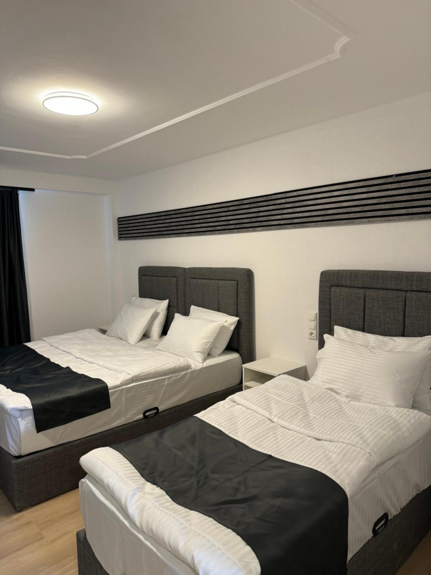 Dido Diamond Hotel Дитценбах Экстерьер фото